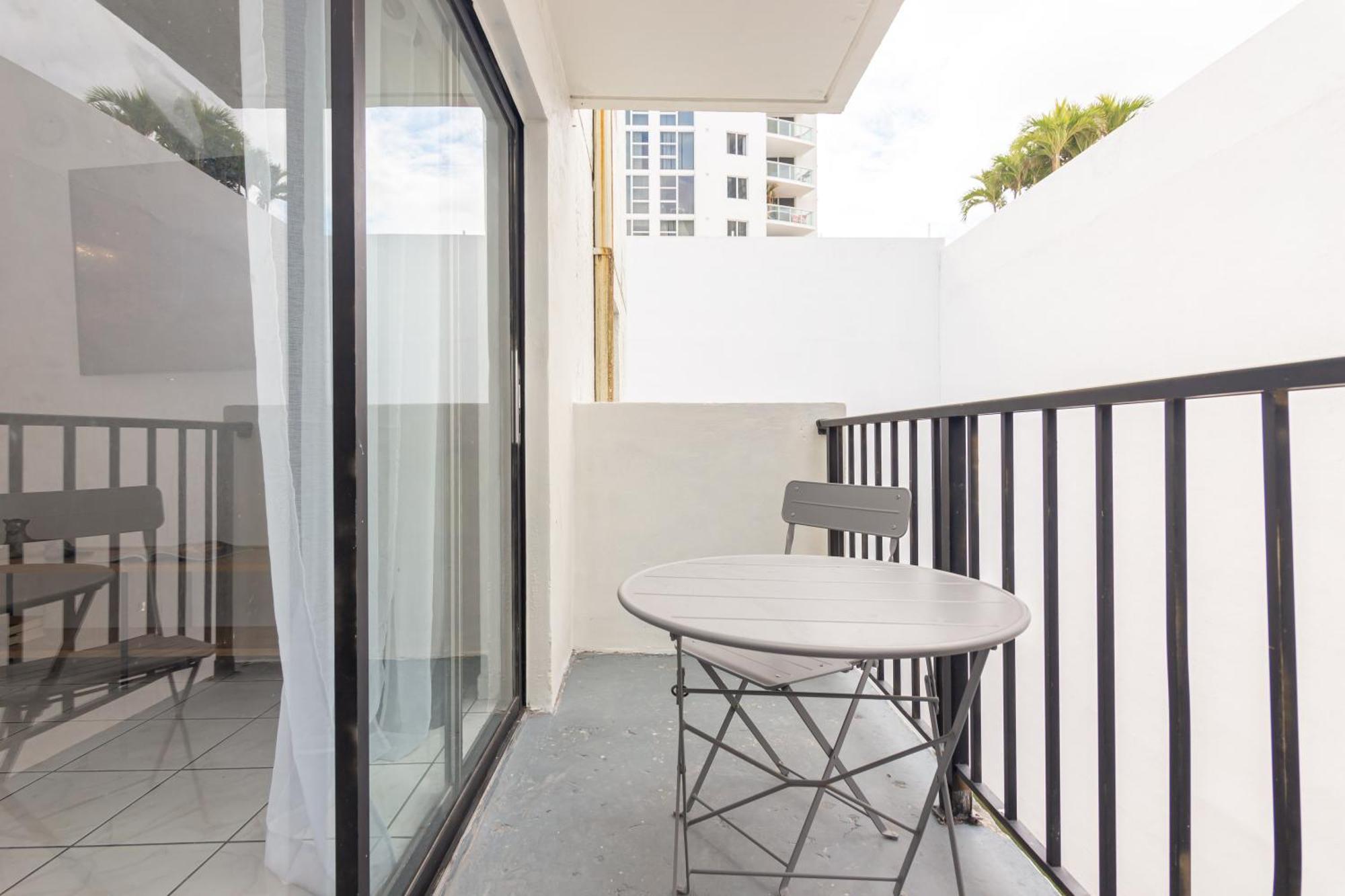 One Bedroom Apartment - With Parking & Balcony - Heart Of Wynwood Miami Zewnętrze zdjęcie