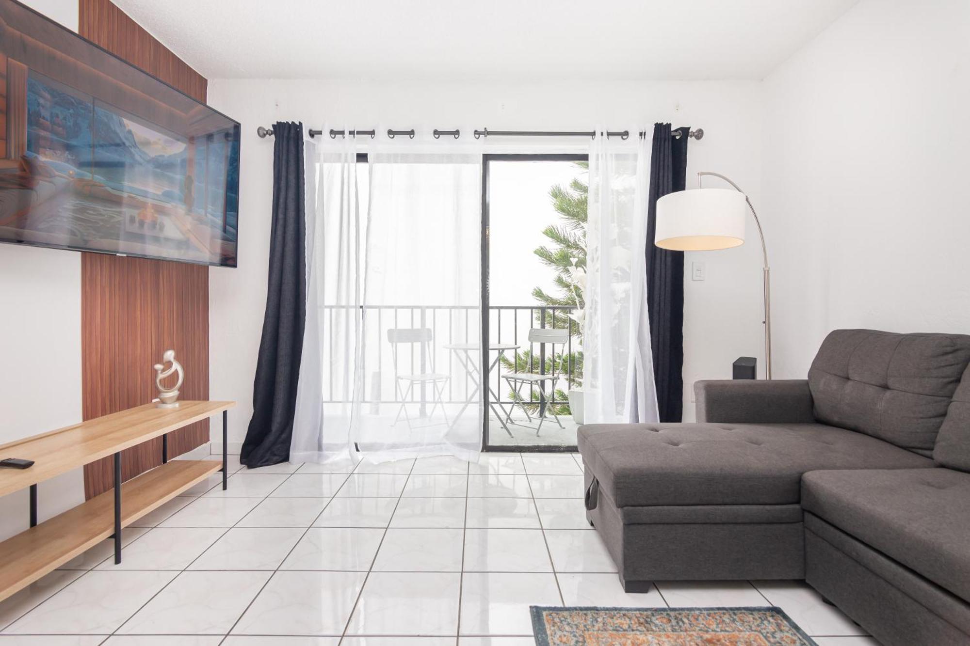 One Bedroom Apartment - With Parking & Balcony - Heart Of Wynwood Miami Zewnętrze zdjęcie